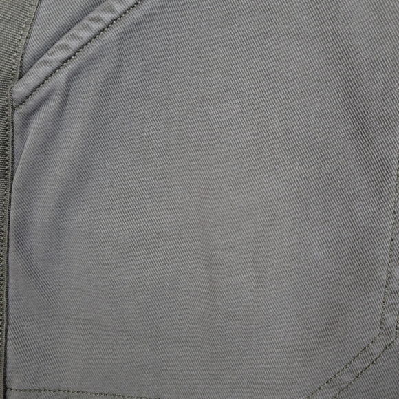 Spanx 6" Stretch Twill Brown Shorts Size Small - Picture 4 of 9